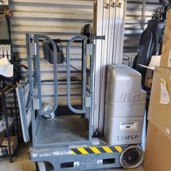 JLG Scissor Lift 15 MSP