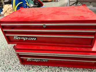 2 Snap-On Top Boxes