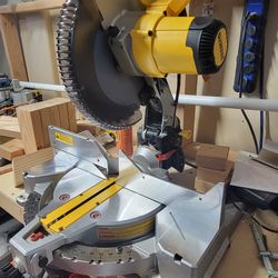 Dewalt Miter Saw DWS715