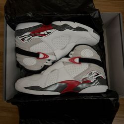 Jordan Retro 8 Bugs Bunny Size 10.5
