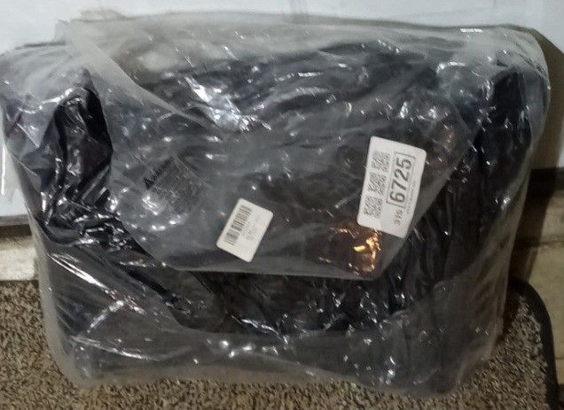 NEW IN PACKAGE 5x8 ULTRA SOFT, BLACK, MODERN SHAGGY, FUZZY, ANTI-SKID, DURABLE RU