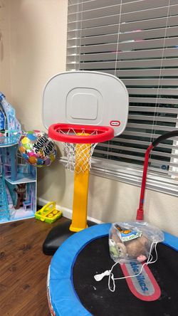 Little Tikes Kids Basketball Hoop