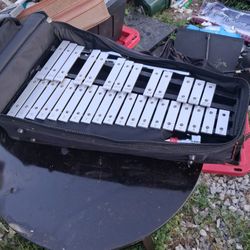 zilophone with stand