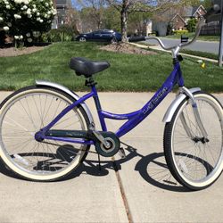 26” Lajolla Street Cruiser weight Aluminium Frame Bike - Bicycle  Good running condition  Ready to ride  Wheels: 26” Sitting: 31 - 36”   