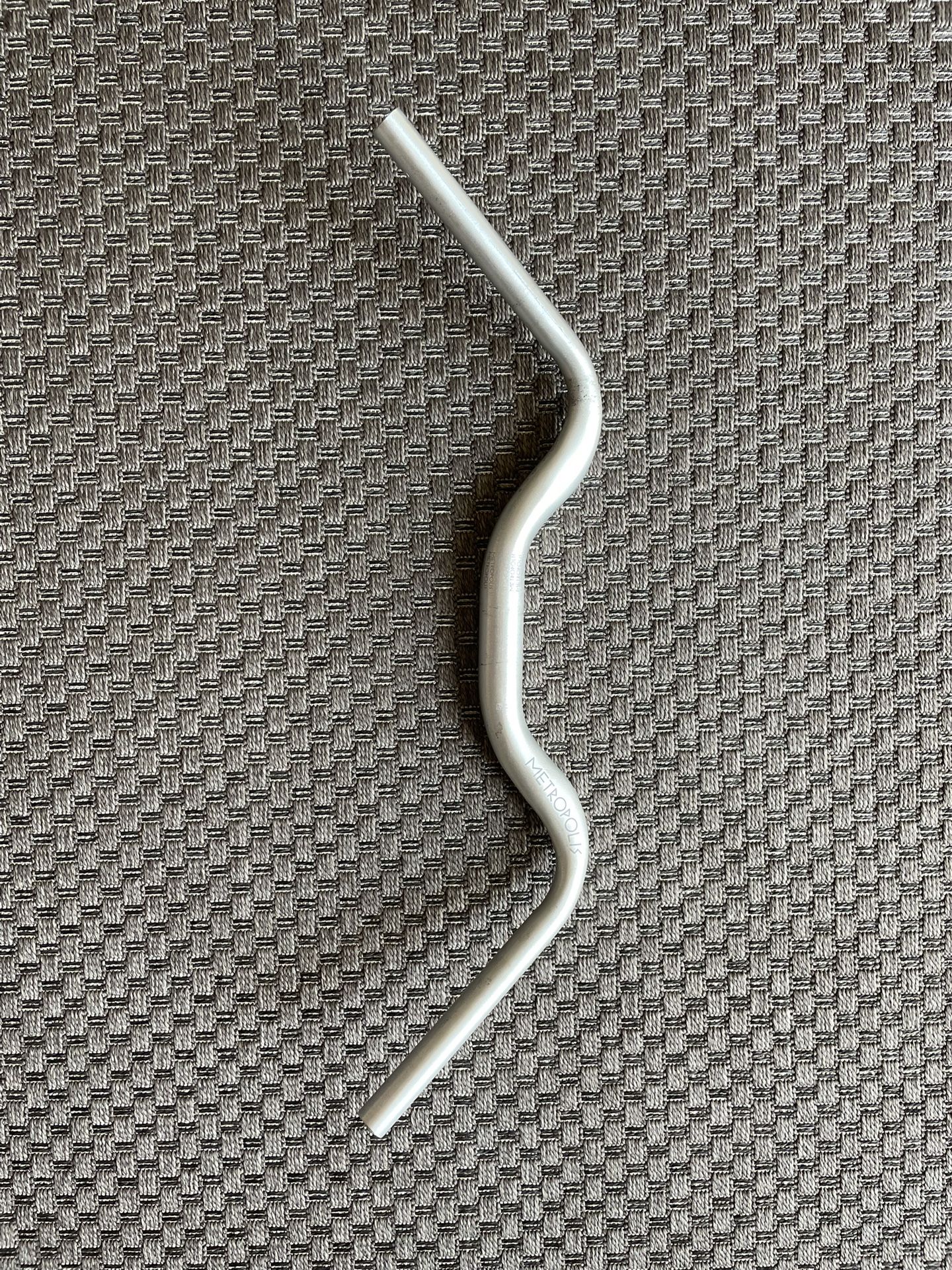 FSA Metropolis Bike Handlebar - 31.8 mm - Good condition - Works and looks perfect - If the listing is up and you can see it, that means the item is a