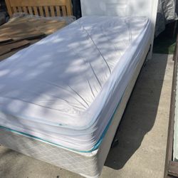 Vendo Cama Twin xL Respaldar De Madera 