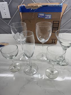 Set of 6 Mixed Stemware Glasses