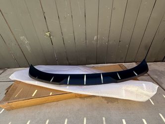 Toyota Camry trunk spoiler