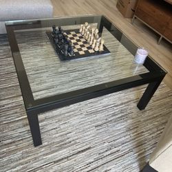 Modern Glass Coffee Table – Excellent Condition - $99 OBO