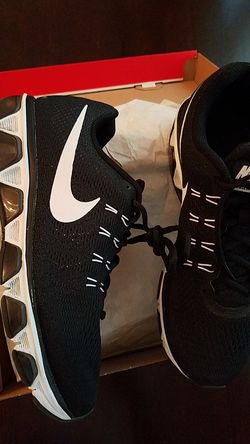 Nike Tailwind 8 size 9.5 but run a bit small will fit a size 9. used 9/10 $60.00