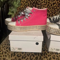 Fashion Nova Spy On Me Sneakers Size 10 New 