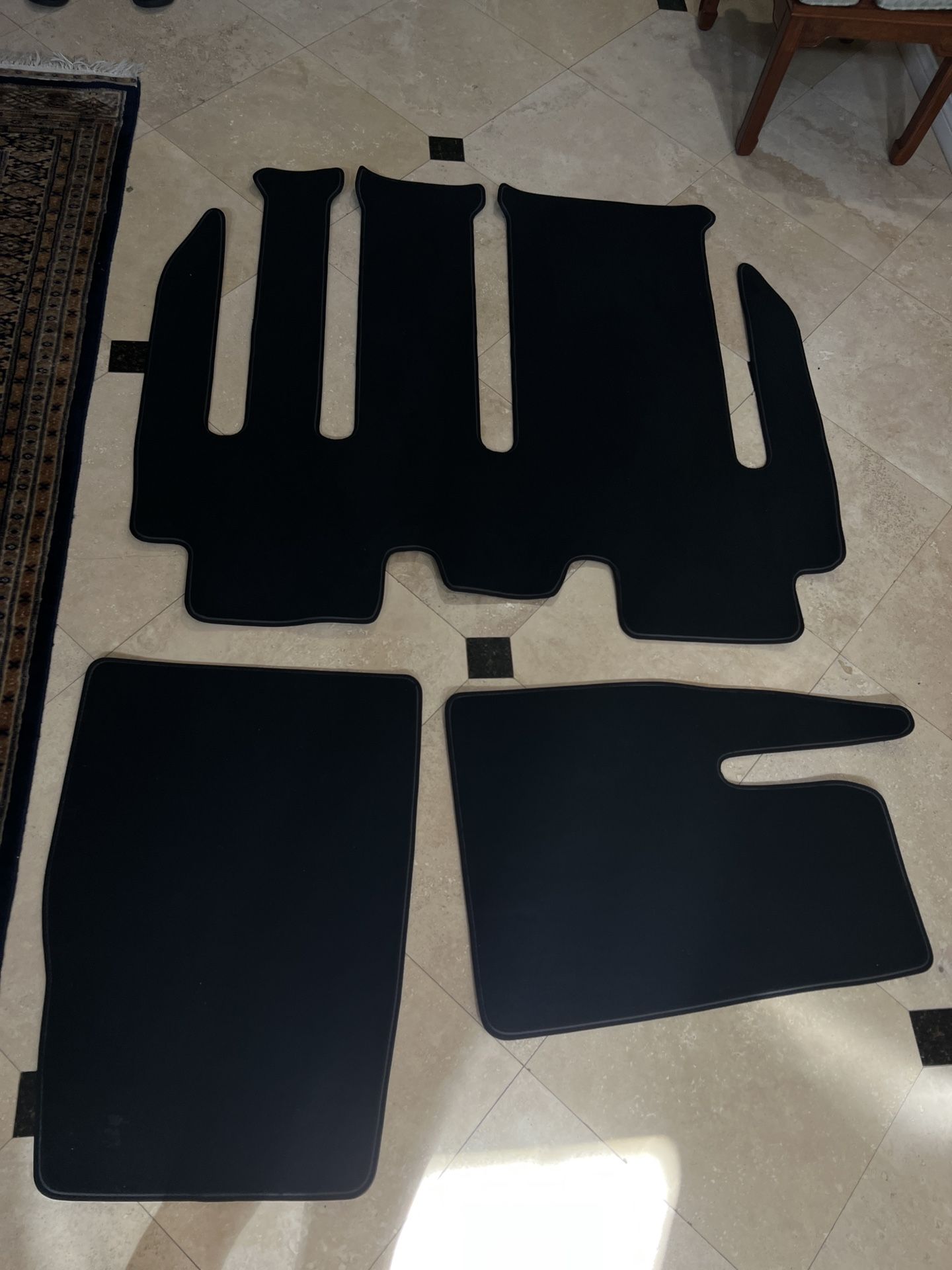 Tesla model X Rugs (used once)