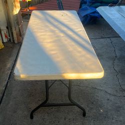 Lifetime 6’ Tables 