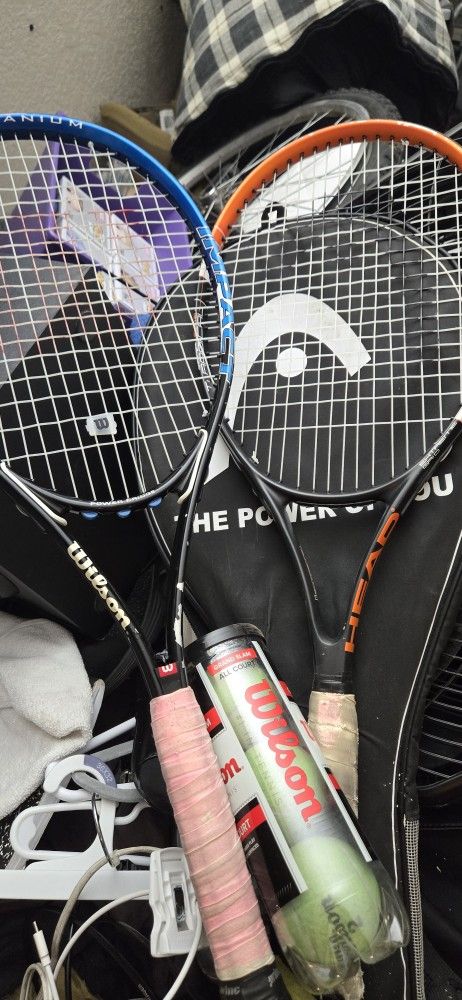 two tennis racket -Wilson Impact titanium-Head Ti radical elite