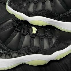 Jordan 11s