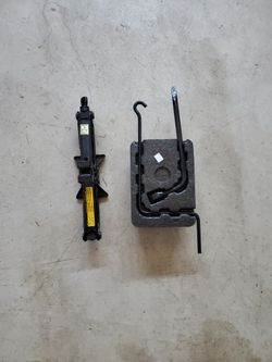 Toyota Jack & Tire Wrench OEM
