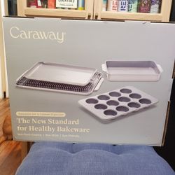 Brand new Caraway 6-piece bakeware set with cabinet organizer