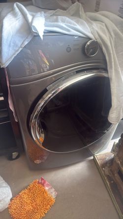 Whirlpool Gas  Dryer in perfect condition