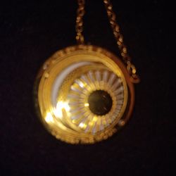 UNILOGUE Minimalist Sun Moon Star Round Pendant Necklace