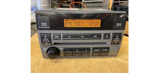 2004-2006 Nissan Altima factory CD Radio