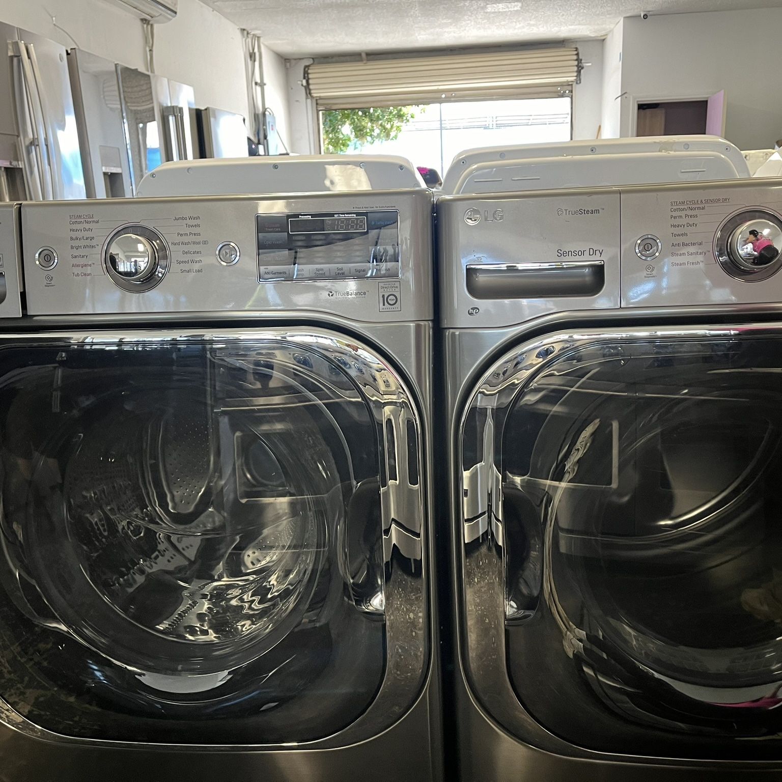 🚩🚩 LG Washer Dryer Set Front Loaders Large Capacity 🚩🚩