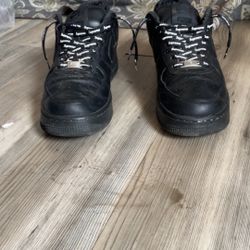 Black Supreme Air Force 1’s