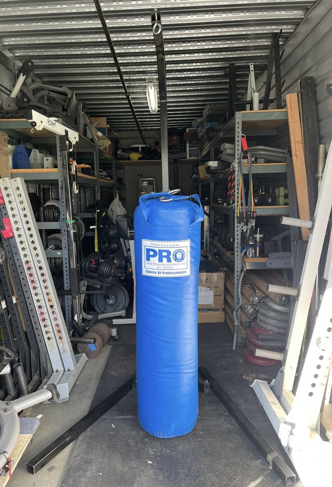 PRO BOXING Single Station 80lb Punching Bag with Stand…. Home Gym Fitness…. $250 Price is Firm!!!!