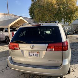 2005 Toyota Sienna