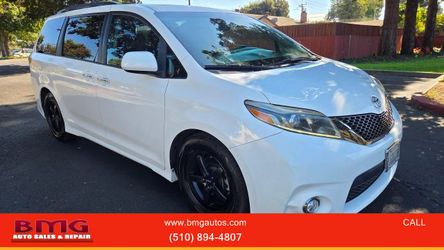 2017 Toyota Sienna