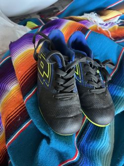 Soccer Cleats (kids)