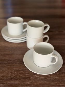 Crate and Barrel Aspen Espresso Cup With Saucer (White, Set Of Four)