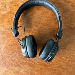 JLab Bluetooth Headphones – Over‑Ear Wireless, Portables with EQ & Mic