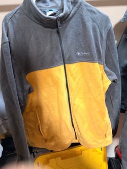2 Columbia Two-Tone Fleece Full-Zip Jacket