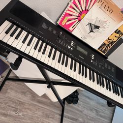 Yamaha EW300 Keyboard 