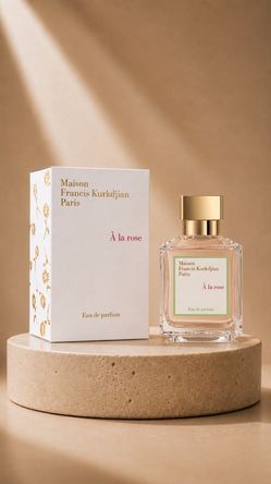 Baccarat A La Rose perfume