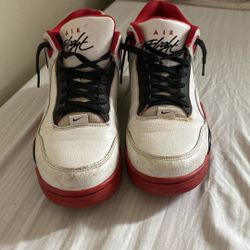 I Dont Know What Kind Of Shoes They Are 