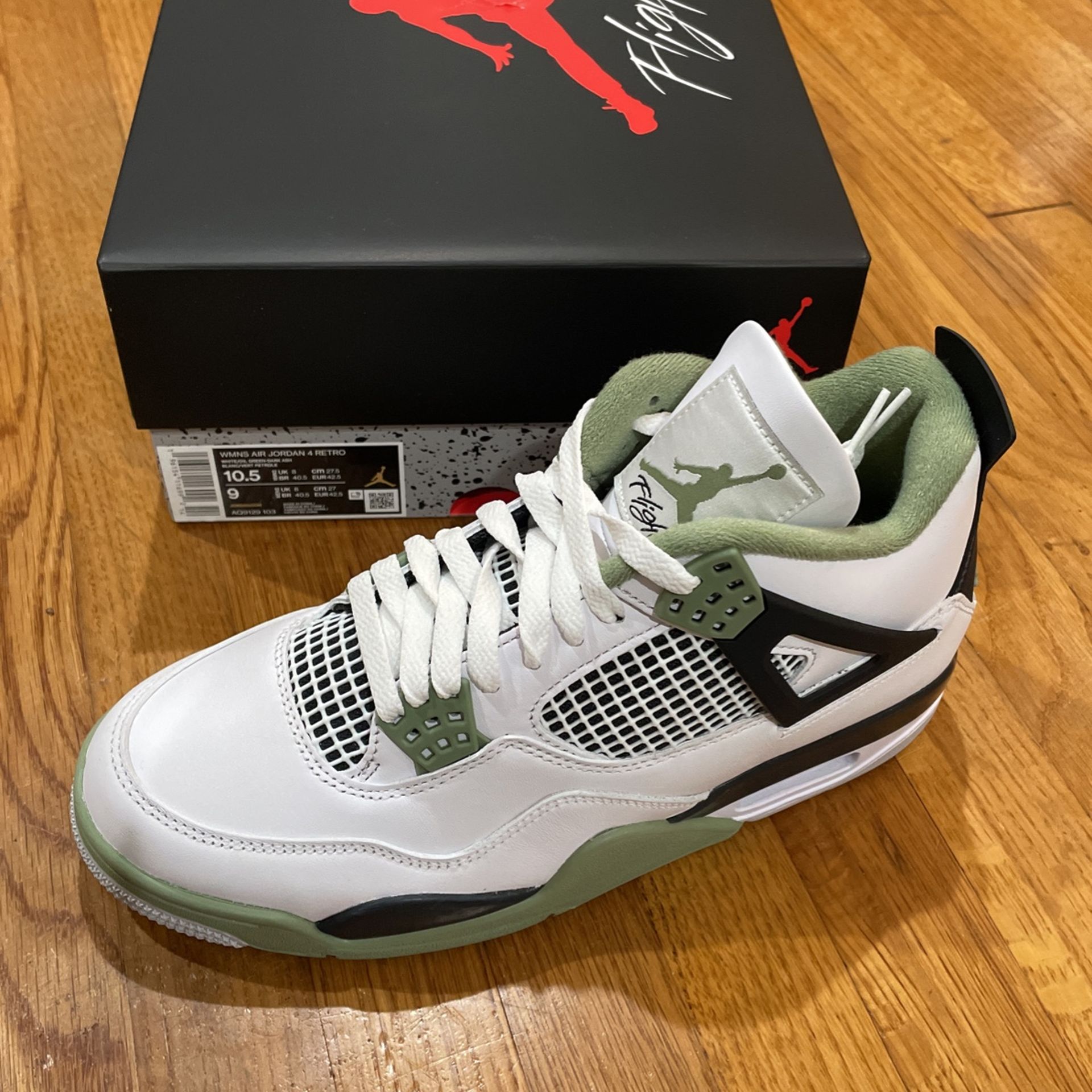 100% Authentic DS Air Jordan 4 Retro Seafoam Oil Green Dark...