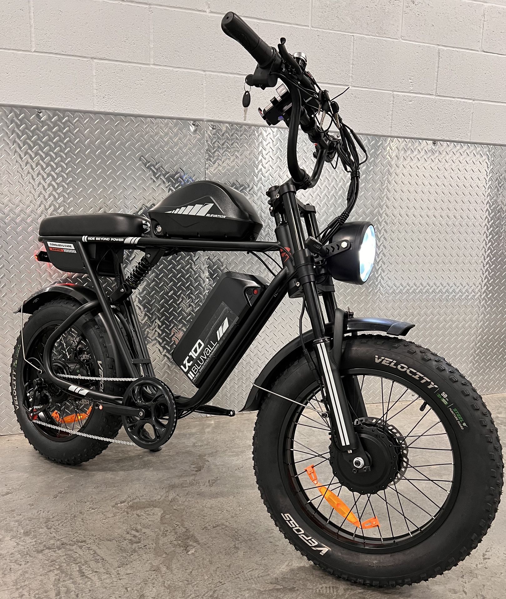 52V/2000/3000 Watt Dual Motor AWD Electric Scrambler Moped Style E-Bike, 38mph, Hydraulic Brakes, Full Suspension