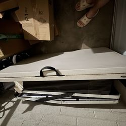 Folding Table 