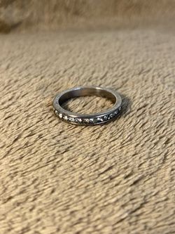 925 sterling silver women’s ring size 5.5