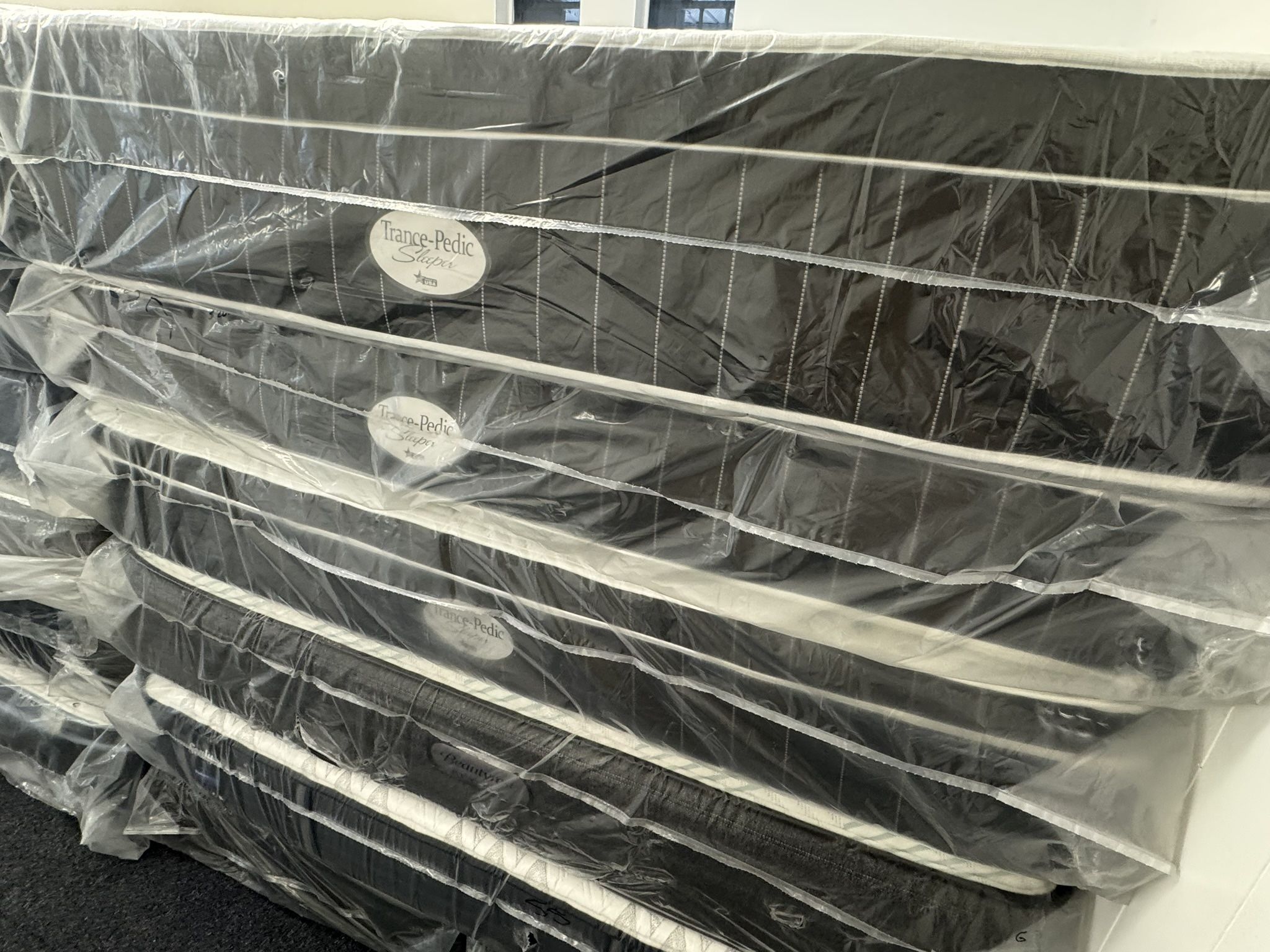 KING MATTRESS COLCHONES GRAND LIQUIDATION FOR SEPTEMBER 