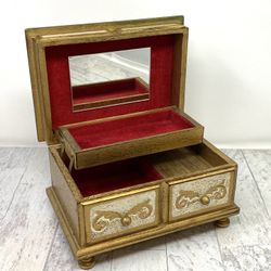 Vintage Wooden Jewelry Music Box