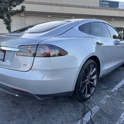 Tesla Model S Clean Title 85K Miles
