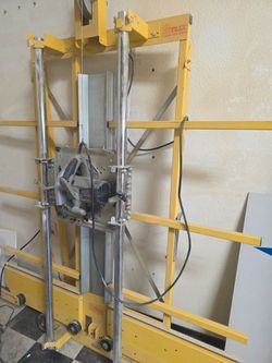 Saw Trax vertical panel saw