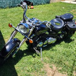 Yamaha Vstar Classic 2000