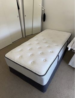 Twin Mattress with Box Frame