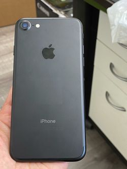 IPHONE 7..32GB. TMOBILE AND METRO PCS