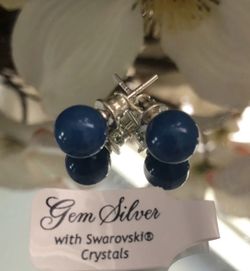 Lapis color pearl earrings