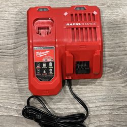 Milwaukee M18 Rapid Charger New $50 Pick Up Only