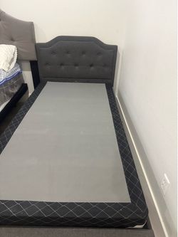 Twin bed with frame